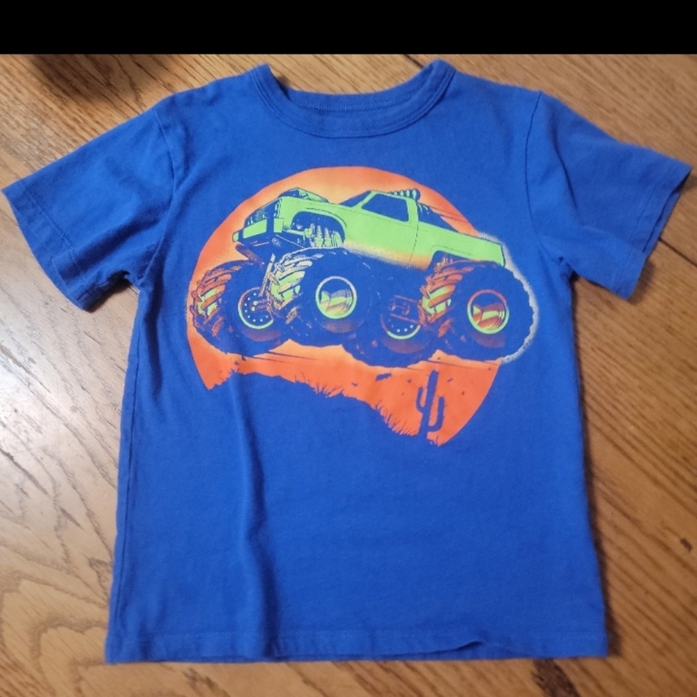 The Children's place boys tshirt